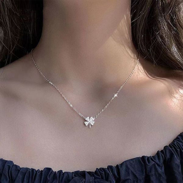 Elegant Lucky Clover Pendant Necklace | Glass-Set Iron Design for Daily Wear & Gifts